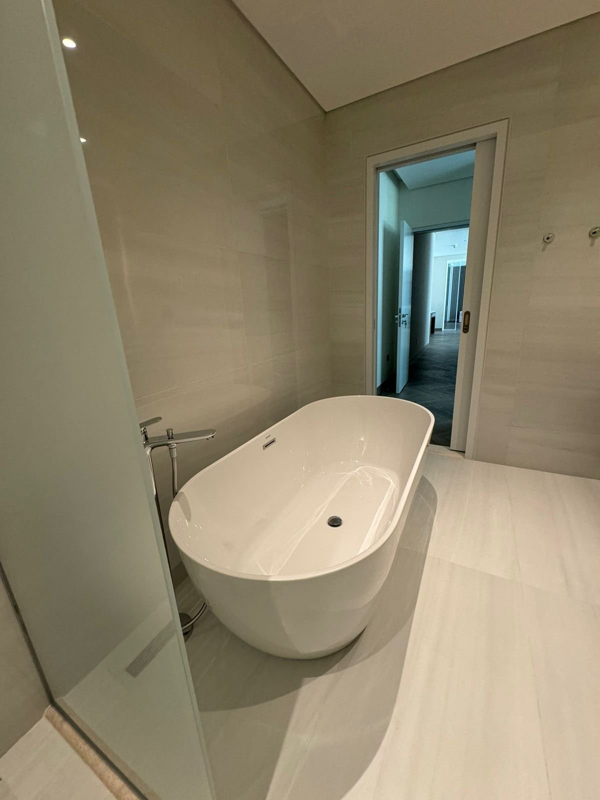 Palm Jumeirah Waterfront Estate - View 10