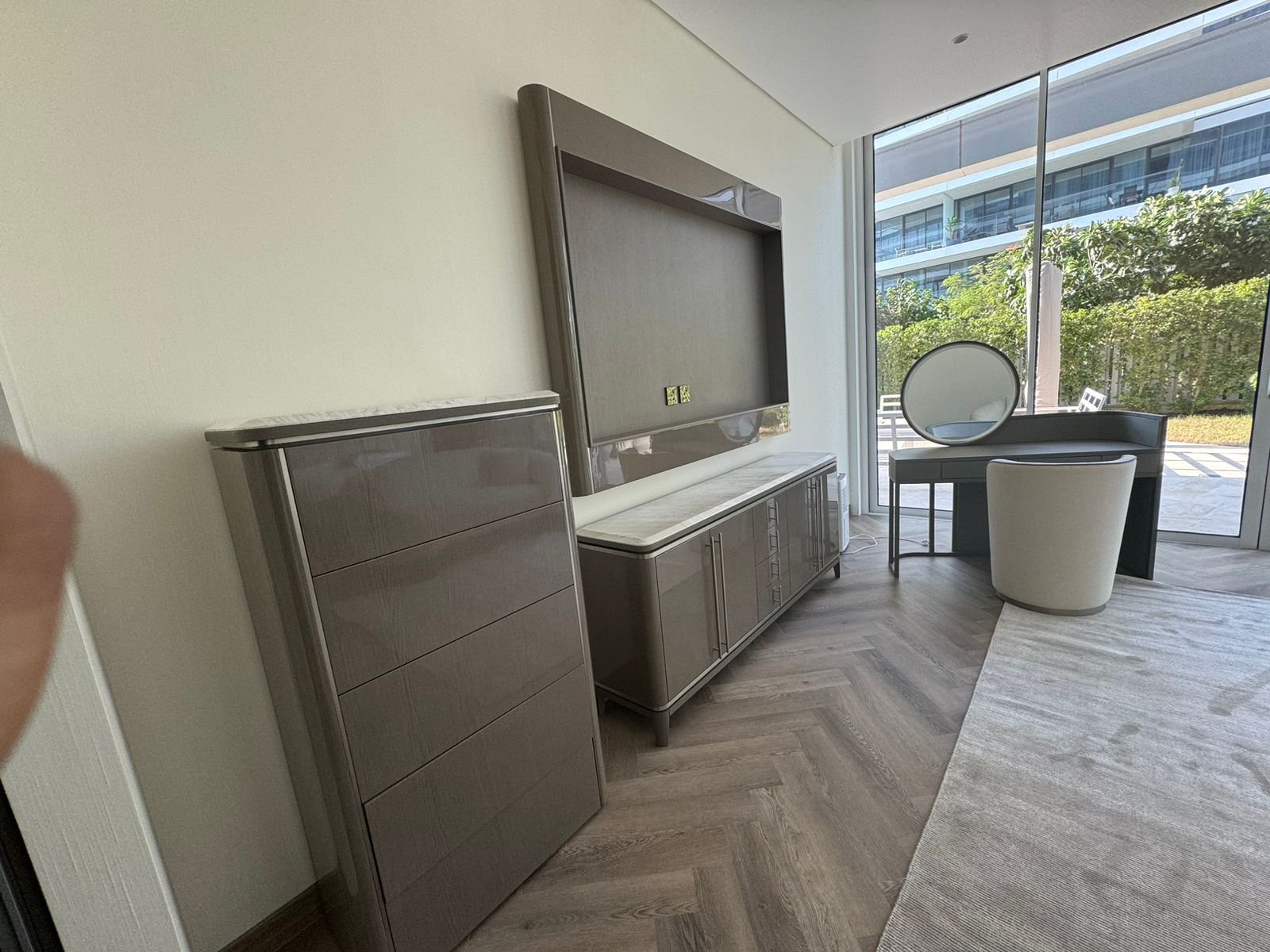 Palm Jumeirah Waterfront Estate - View 17