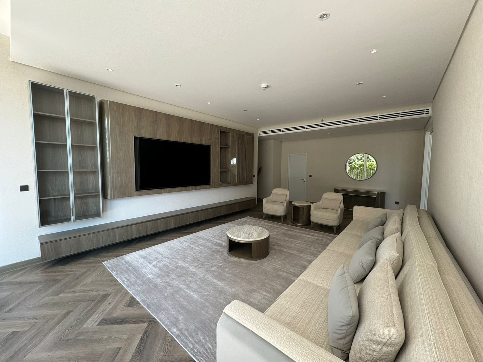 Palm Jumeirah Waterfront Estate - View 25