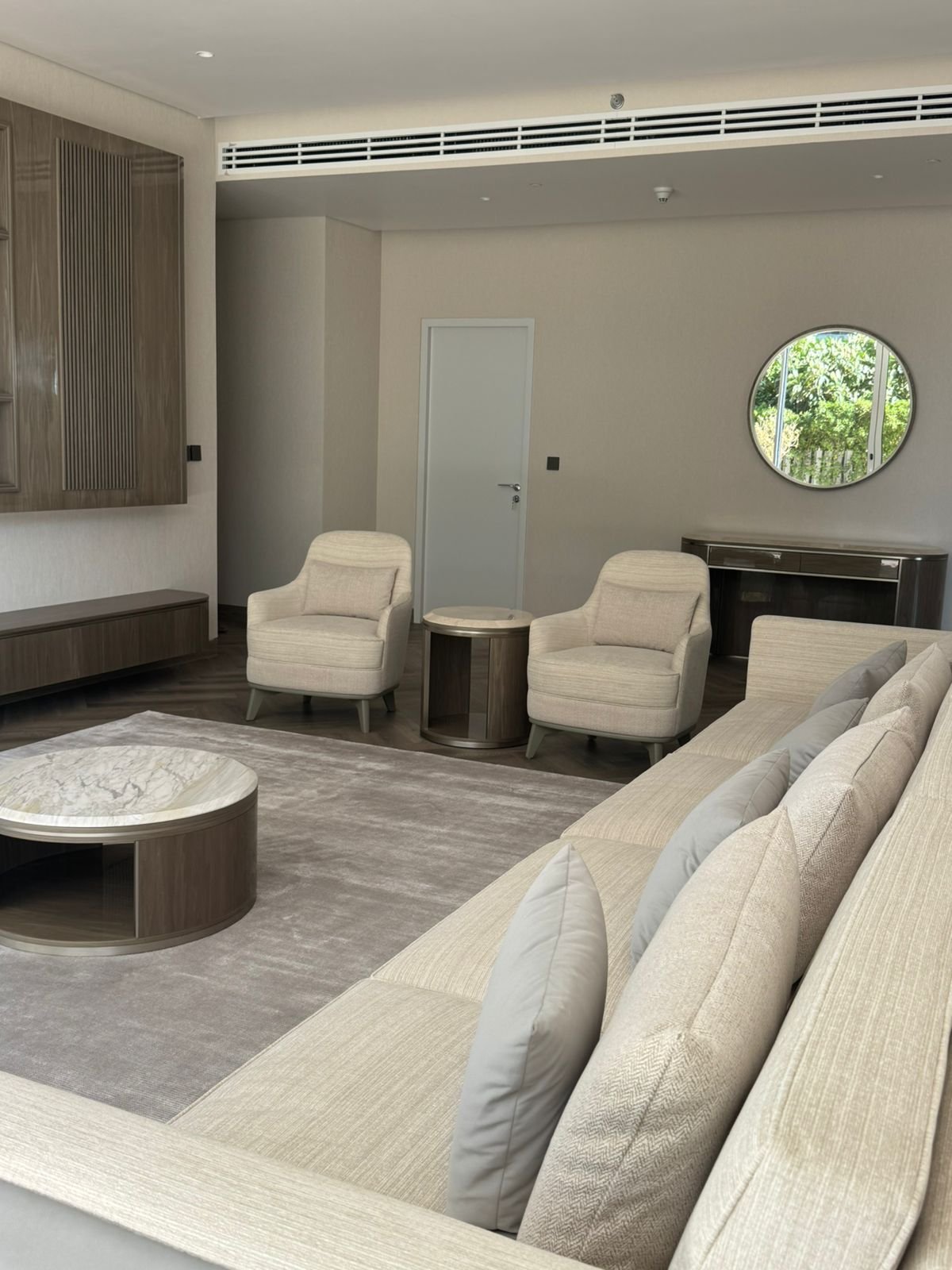 Palm Jumeirah Waterfront Estate - View 27