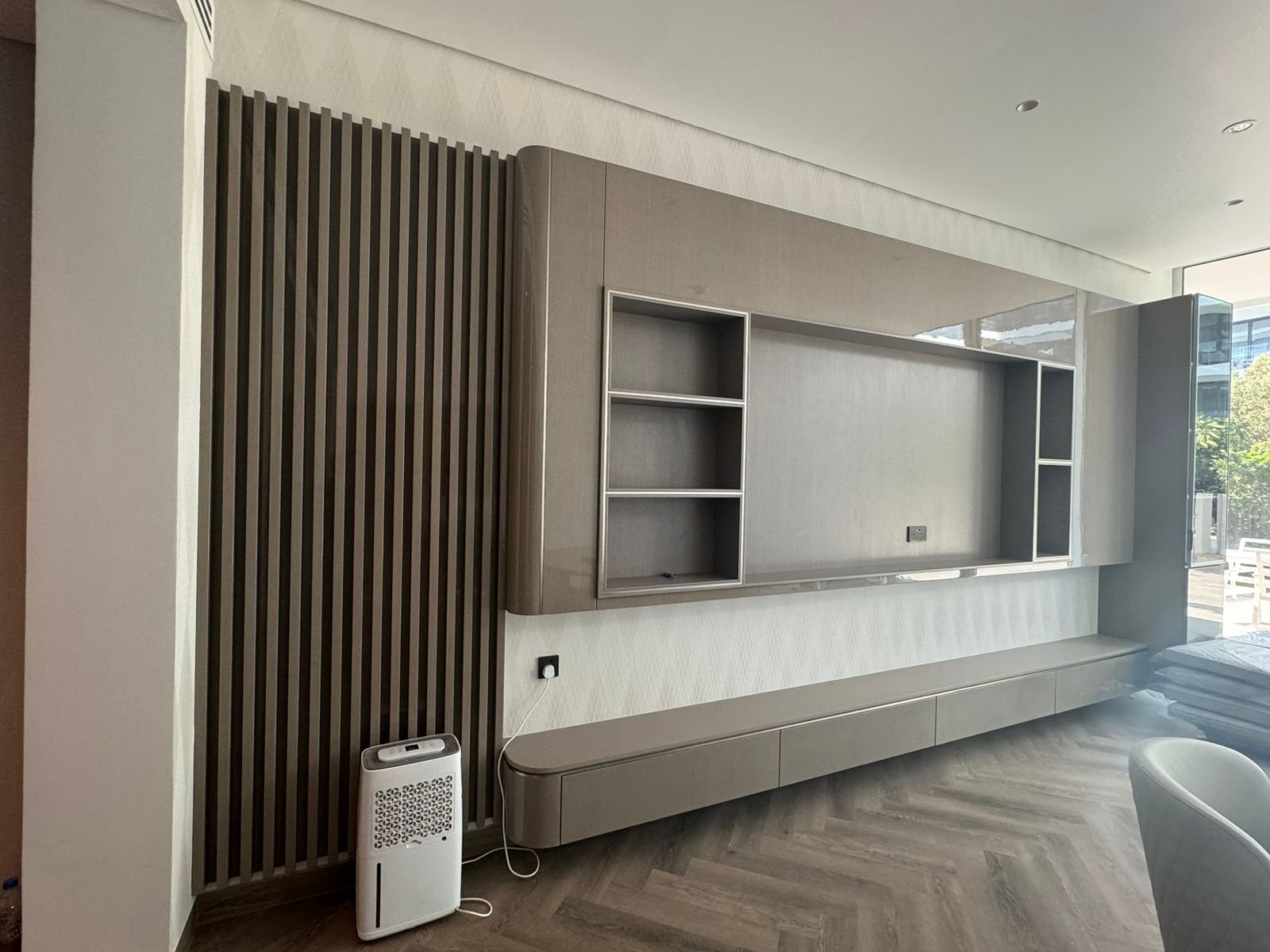 Palm Jumeirah Waterfront Estate - View 4